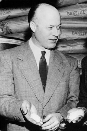 earl tupper e1509999225182 earl tupper e1509999225182